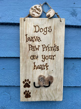Load image into Gallery viewer, DOG PYROGRAPHY LEAD HOLDER/  DOGS LEAVE PAW PRINTS ON YOUR HEART
