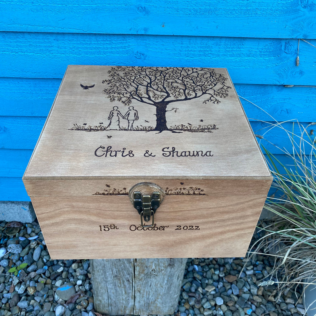 WEDDING MEMORY BOX/ TREE DESIGN| PERSONALISED ESPECIALLY FOR YOU!