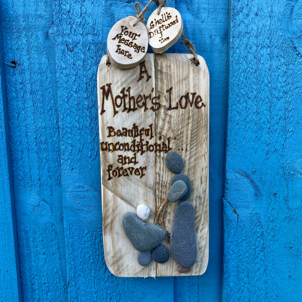 PERSONALISED PEBBLE ART PLAQUE/ MADE ESPECIALLY FOR YOUR MUM