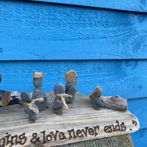 DRIFTWOOD "FAMILY" PEBBLE ART SCENE| MADE & PERSONALISED FOR YOU!