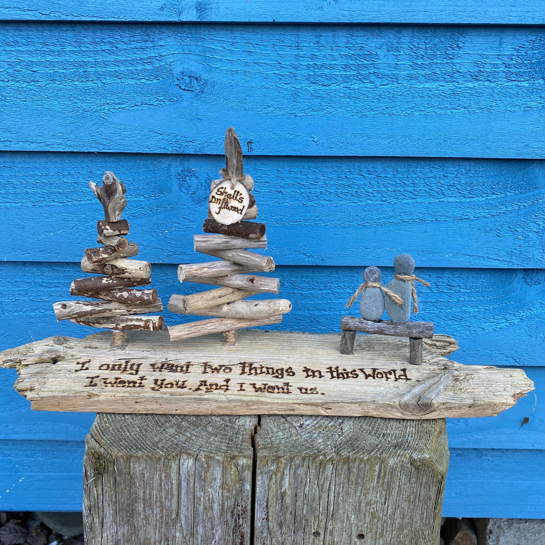 DRIFTWOOD & PEBBLE ART SCENE| MADE & PERSONALISED FOR YOU!