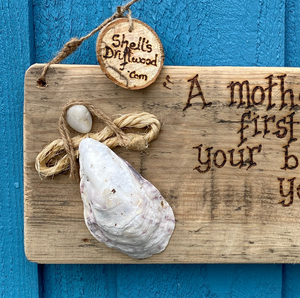 PERSONALISED OYSTER ANGEL PLAQUE/ MADE ESPECIALLY FOR YOUR MUM