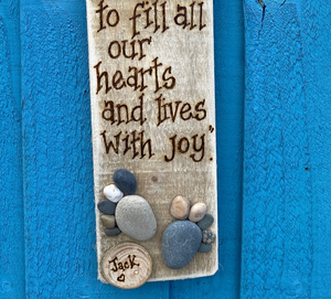 PERSONALISED BABY PEBBLE ART PLAQUE/ "HERE COMES A BRAND NEW LITTLE BOY
