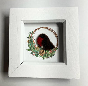 ROBIN IN WILLOW WREATH..." Needle Felting Robin picture